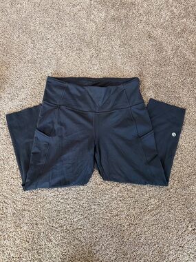 Lululemon Black High-Rise Pocket Leggings